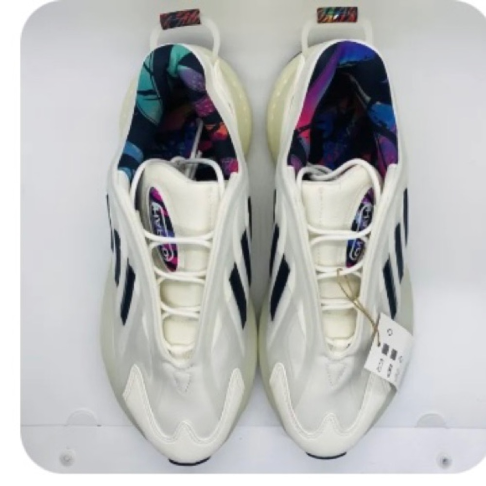 ADIDAS. NWT. NWB. OZRAH Men's Lifestyle Futuristic Trainers/Sneakers SHOES.Sz 13
